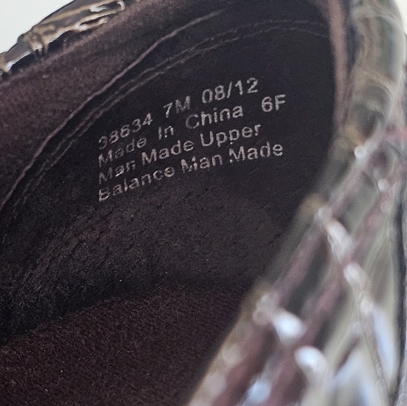 CLARKS WOMEN'S MAY POPPY CROC PRINT LOAFER - Picture 10 of 10